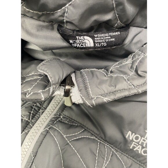 THE NORTH FACE Catawissa Lotus Flower Quilted Insulated Jacket Women XL Gray - Picture 4 of 13